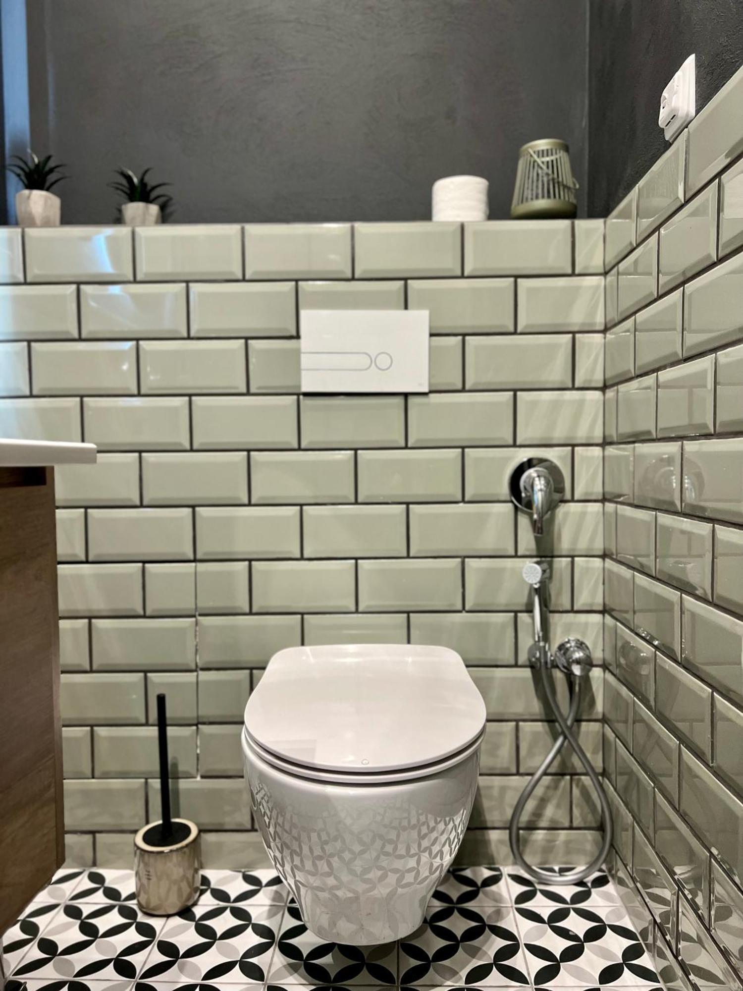 Art Apartment Glebova Lviv Ngoại thất bức ảnh